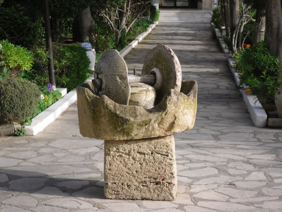 Kunst The Orangers Beach Resort and Bungalows
