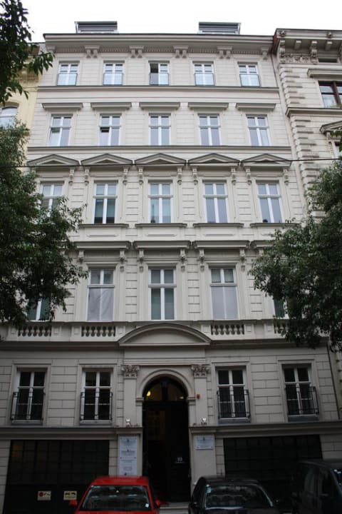 Aussenansicht Hotel Spiess & Spiess Pension / B&B