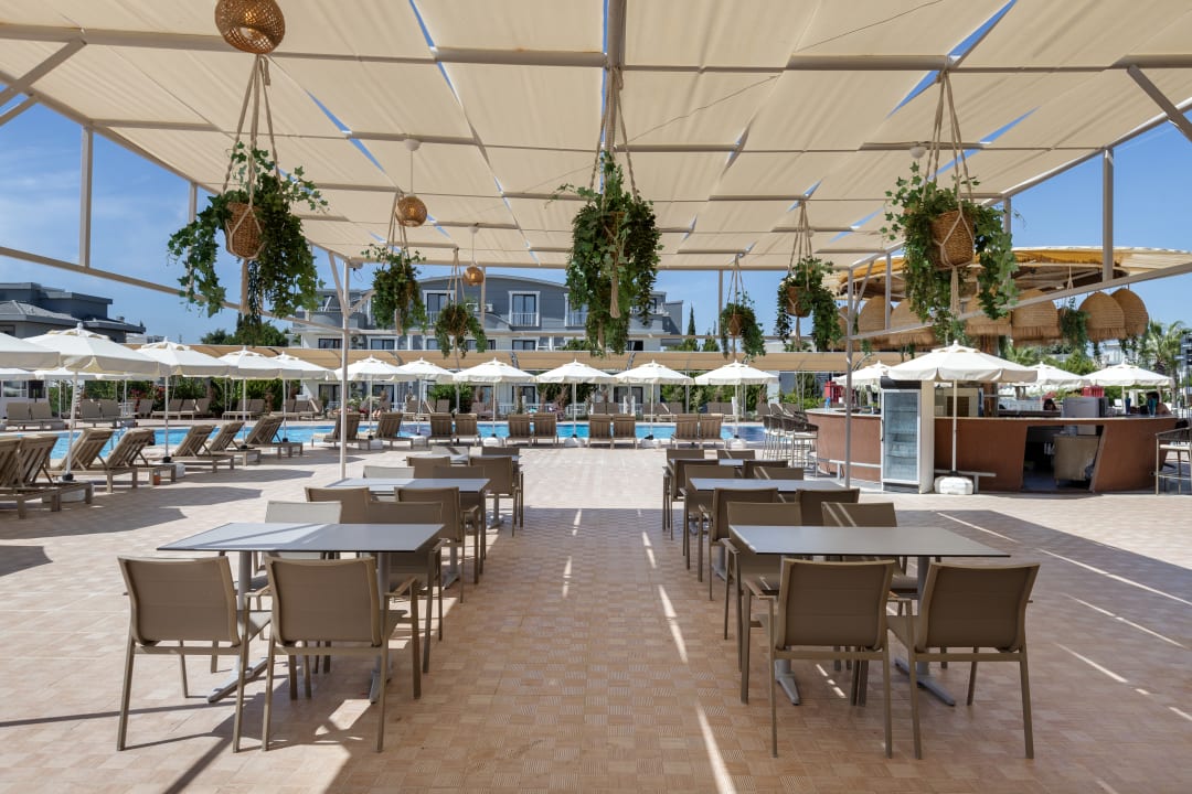 Gastro Hotella Resort & Spa