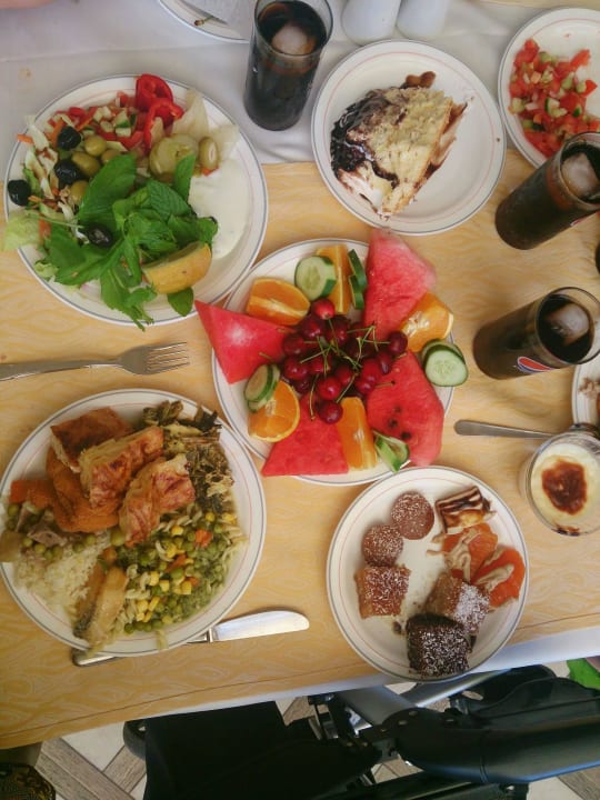 Lecker oder? Hotel Asrin Beach