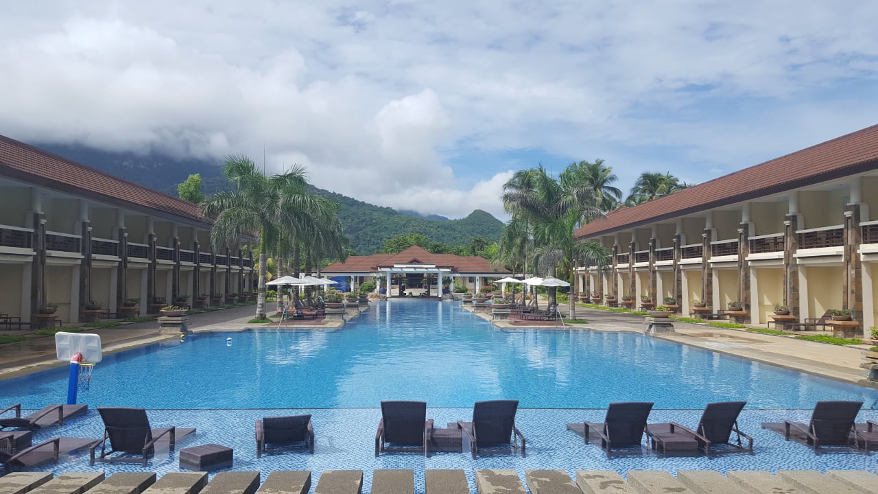 Pool Hotel Sheridan Beach Resort