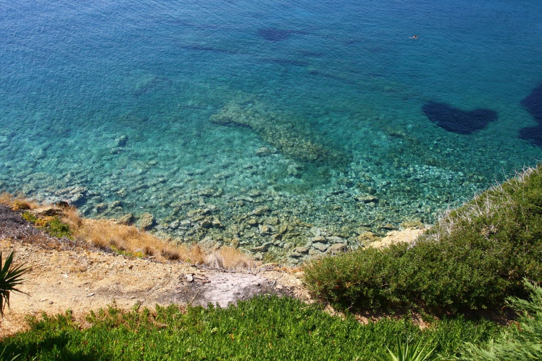 Kristallklares Wasser um das Hotel Seaside A Lifestyle Resort