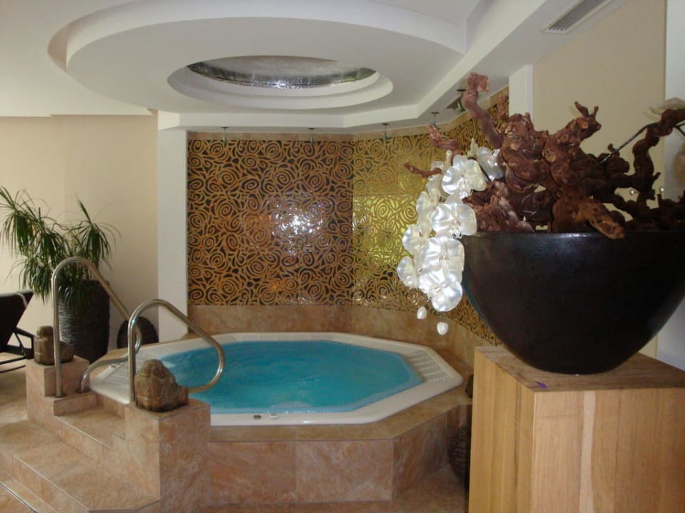 Whirlpool Das Neuhaus