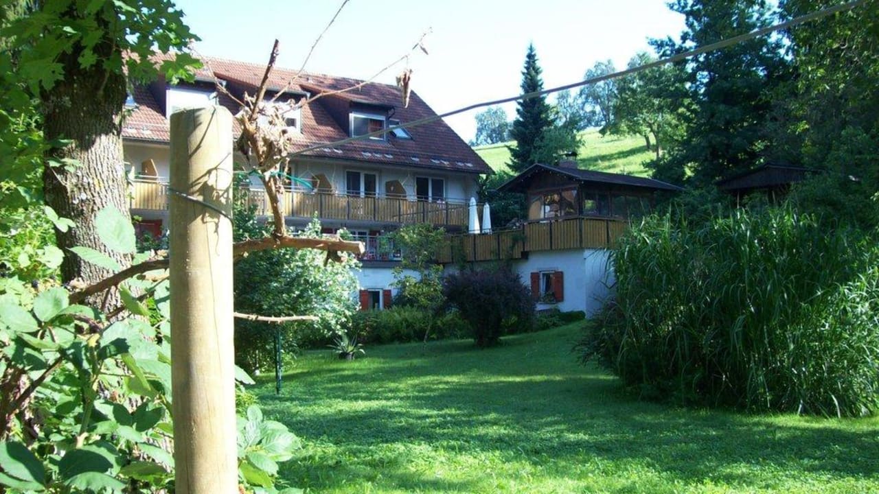 Seitenansicht Landhotel Martinsmühle