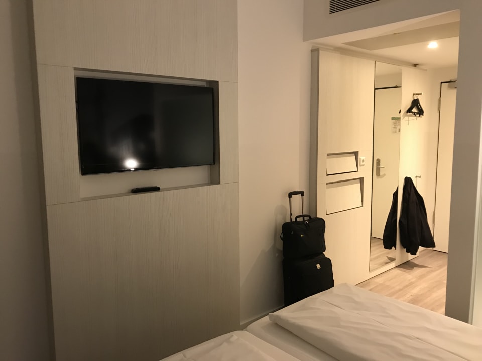 Zimmer Super 8 by Wyndham Munich City West