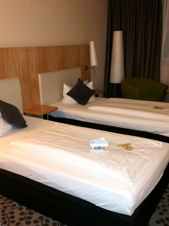 Ein ganz normales Zimmer Hotel Offenbach Plaza