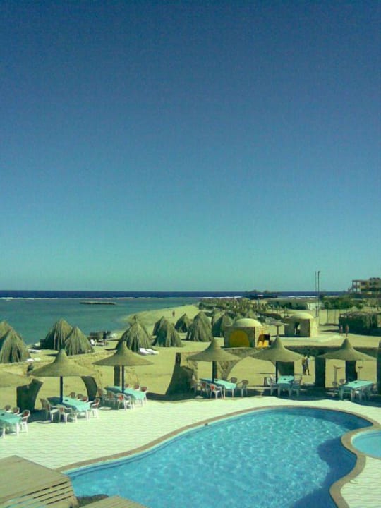 Pool Utopia Beach Club