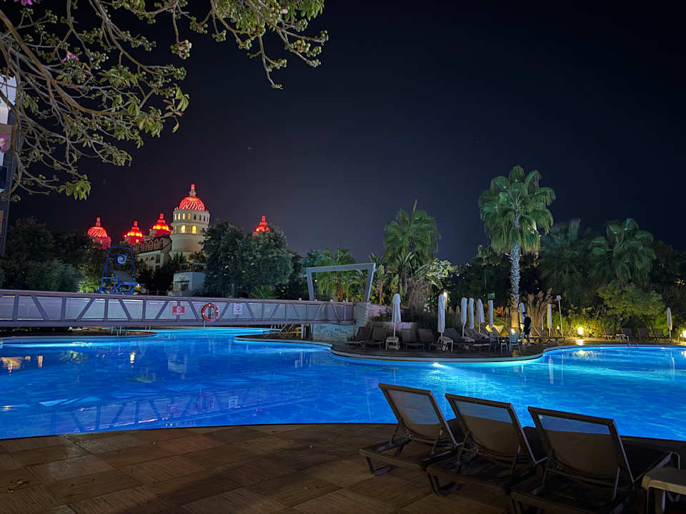 Pool Terrace Elite Resort