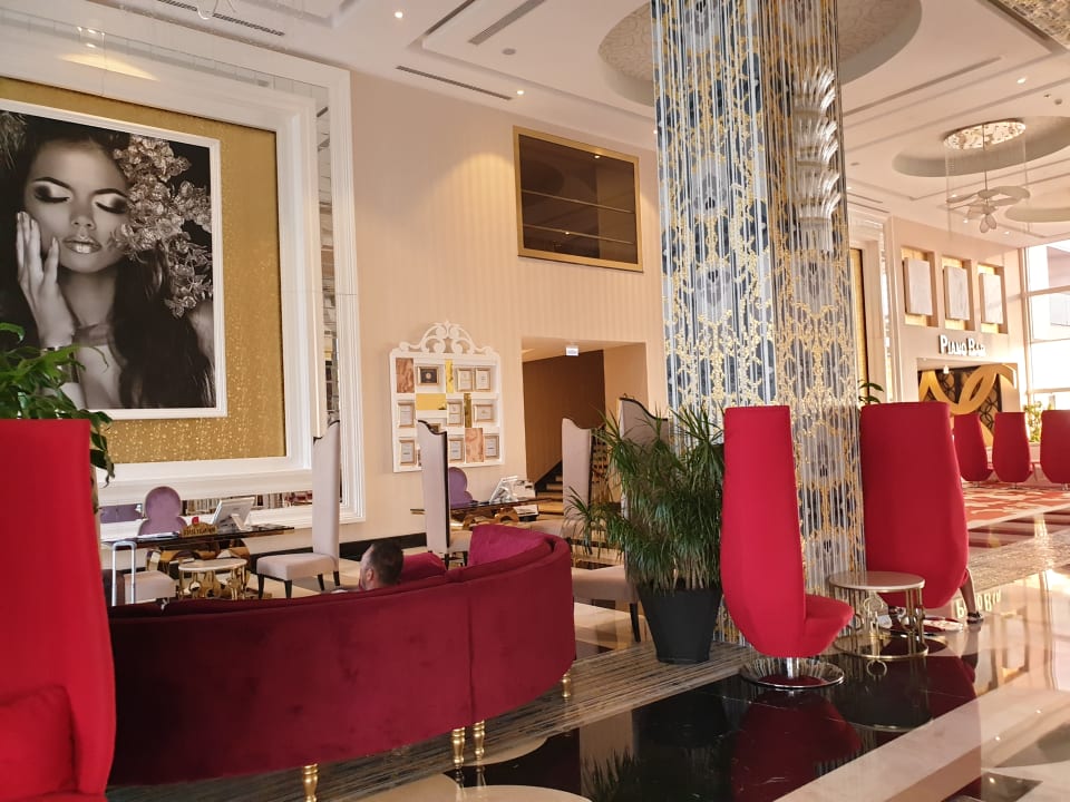 Lobby Azura Deluxe Resort & Spa Hotel