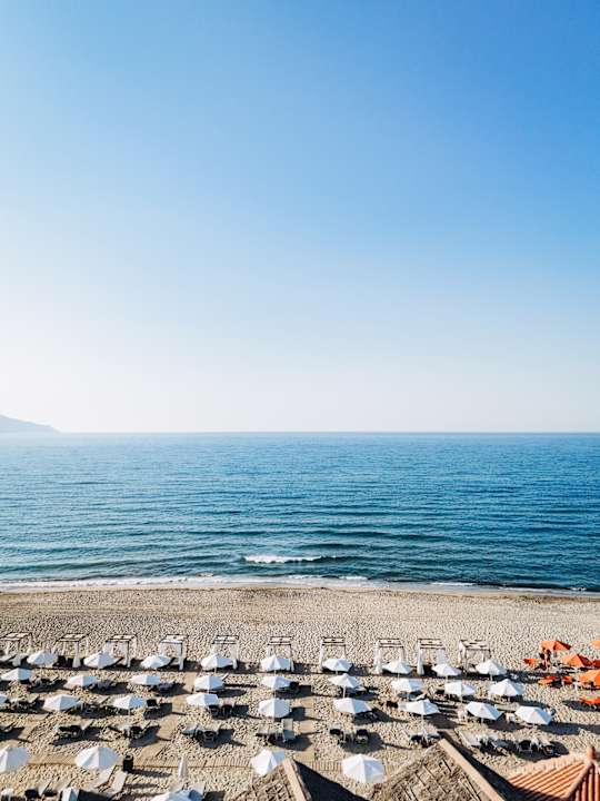 Strand HARPIN Happy Days Beach Hotel