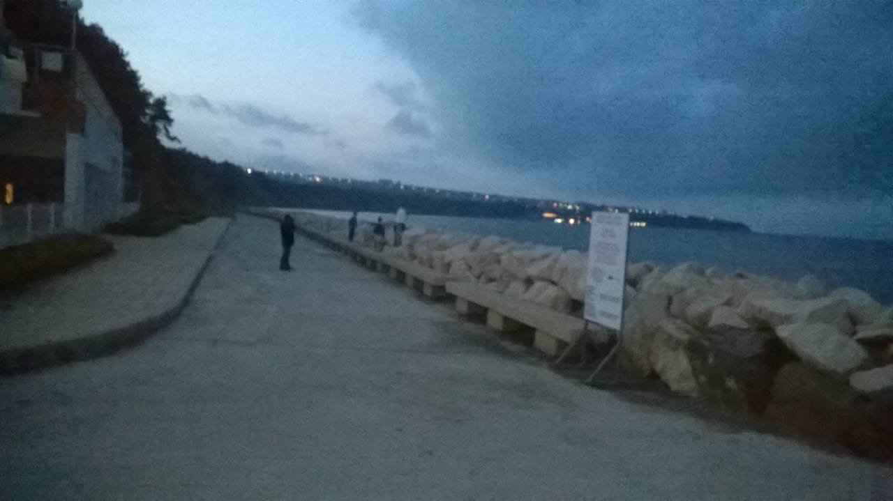 Tuż przed aquaparkiem Sol Luna Bay