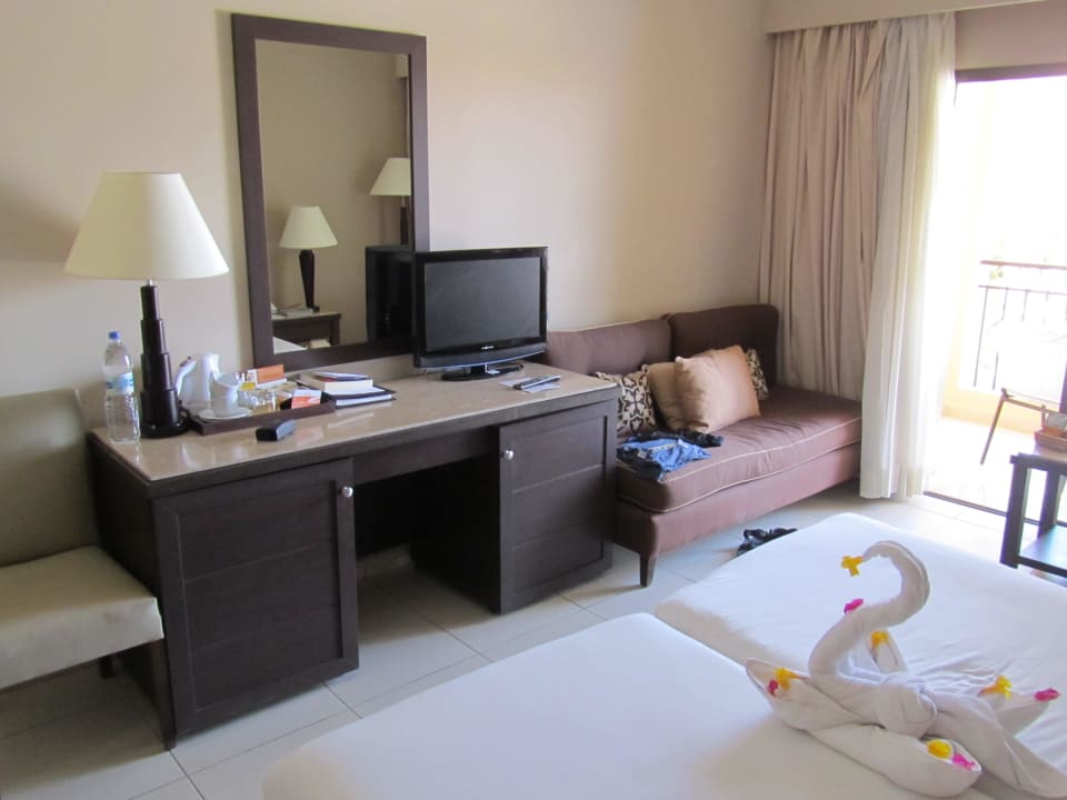 Superior Zimmer Jaz Dar EL Madina