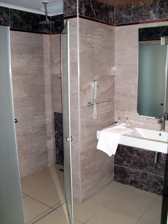 Dusche ect. Hotel Royal Garden Beach