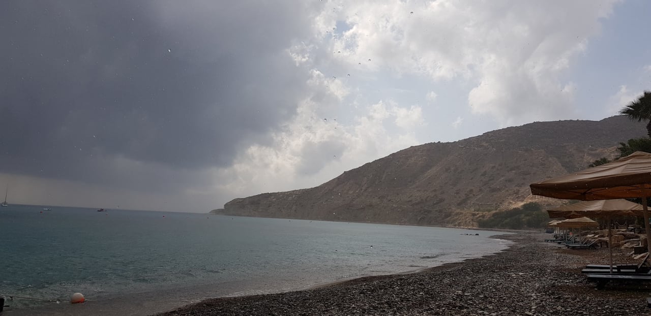 Strand Columbia Beach Resort