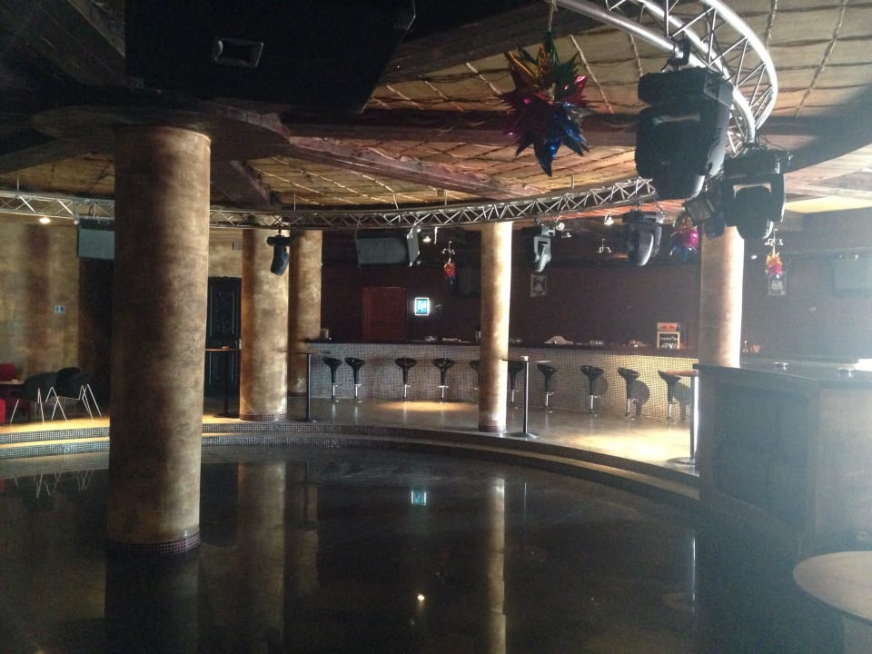 Disco Club Qafqaz Resort Hotel