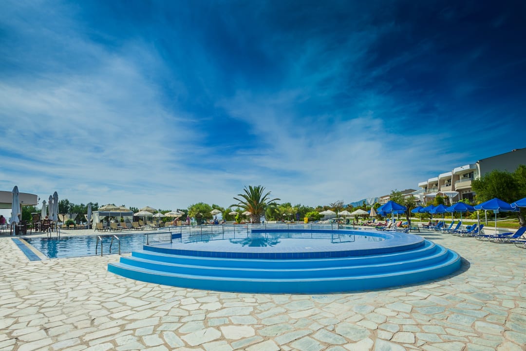 Außenansicht Xenios Anastasia Resort & spa