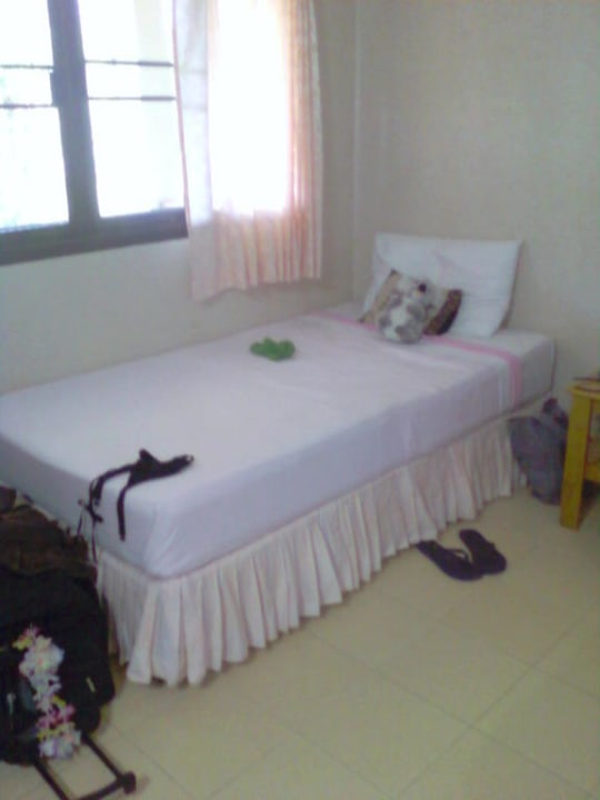 Bett im Doppelzimmer Hotel Asia Divers Resort