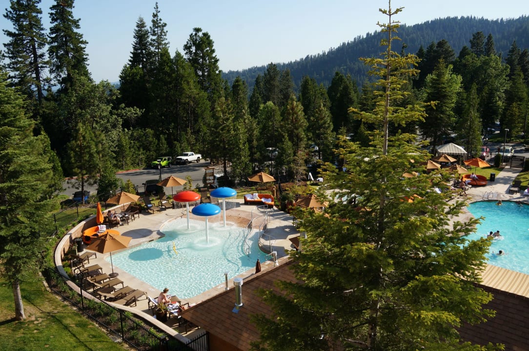 . Hotel Tenaya Lodge at Yosemite