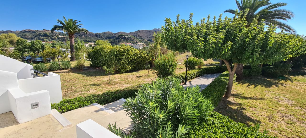 Gartenanlage Hotel Sirocco