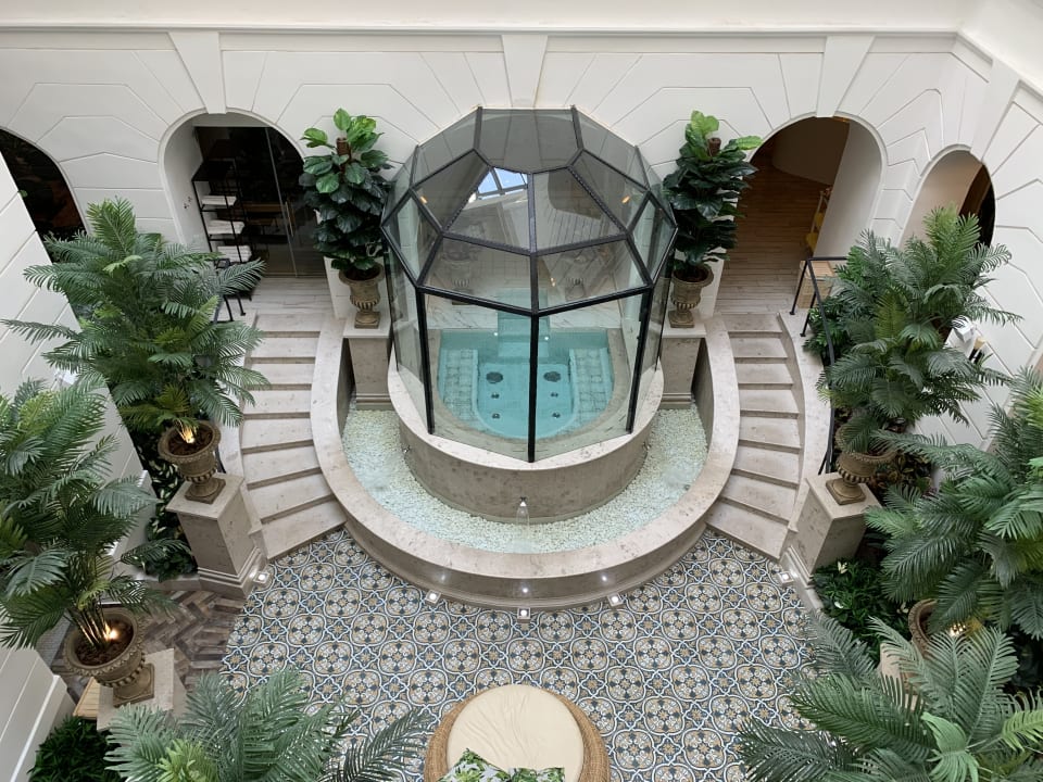 Pool Mystery Hotel Budapest, Preferred Hotels & Resorts