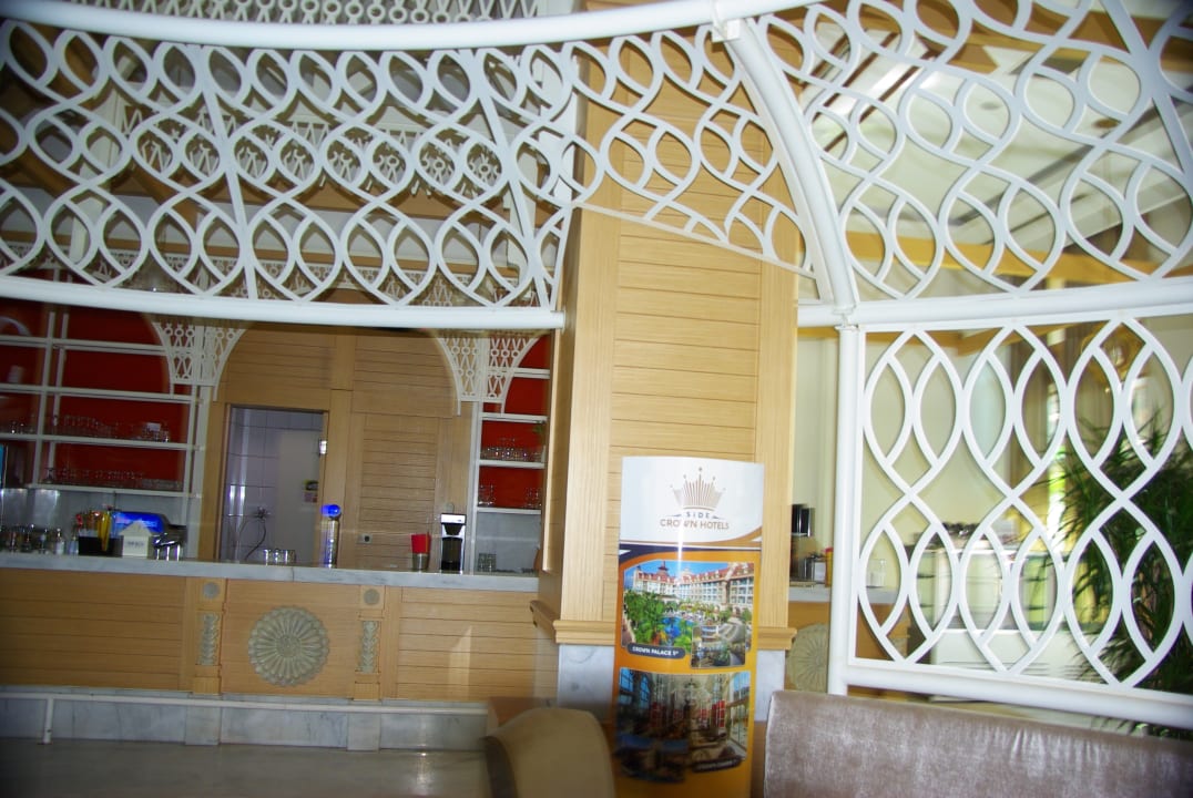 Gastro Well Palace Side