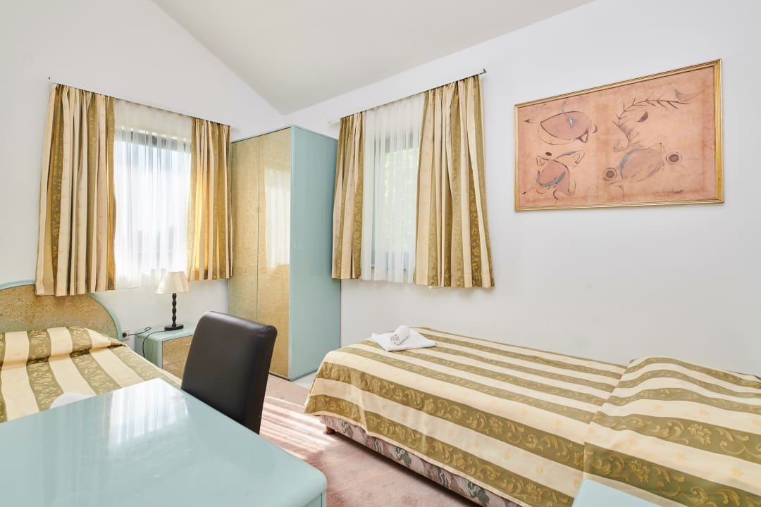 Zimmer Apartments Astra