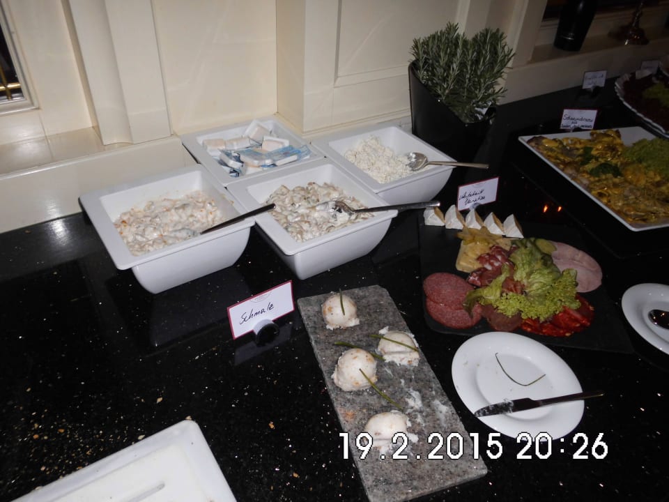 Das Vorspeisenbuffet am Abend Morada Strandhotel Ostseebad Kühlungsborn