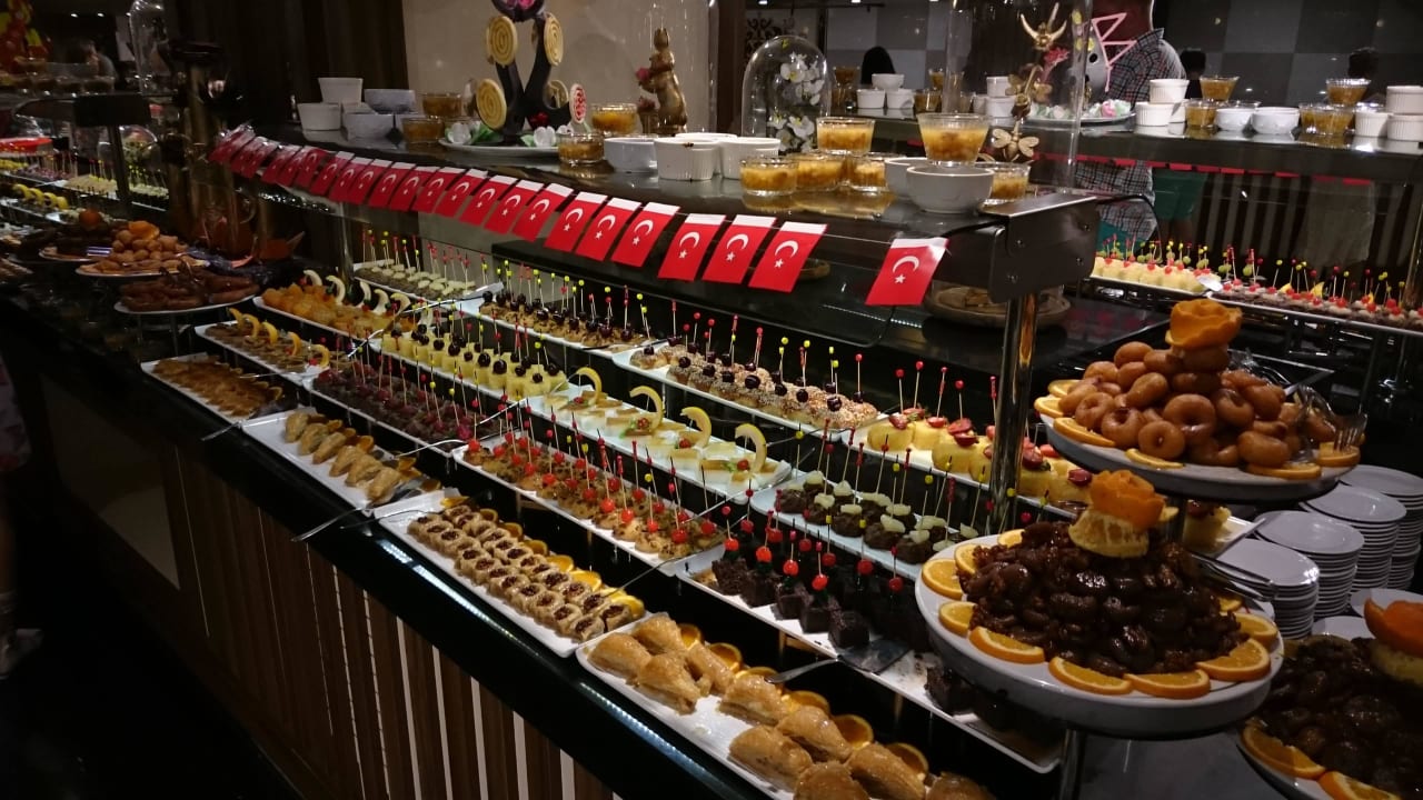 Buffet Hotel Botanik Platinum