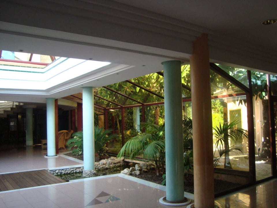 Im Inneren des Hotels Insotel Club Cala Mandia