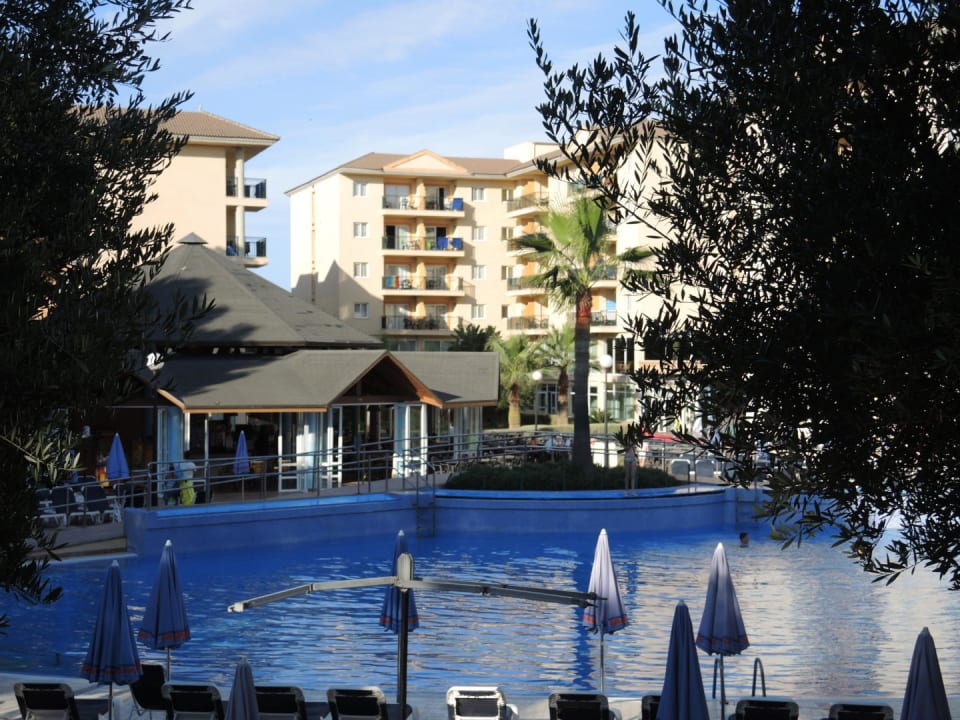 Pool Aparthotel Can Picafort Palace