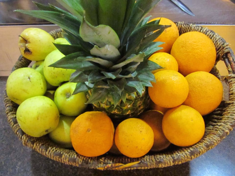 Obstag mit Ananas Club Grand Side