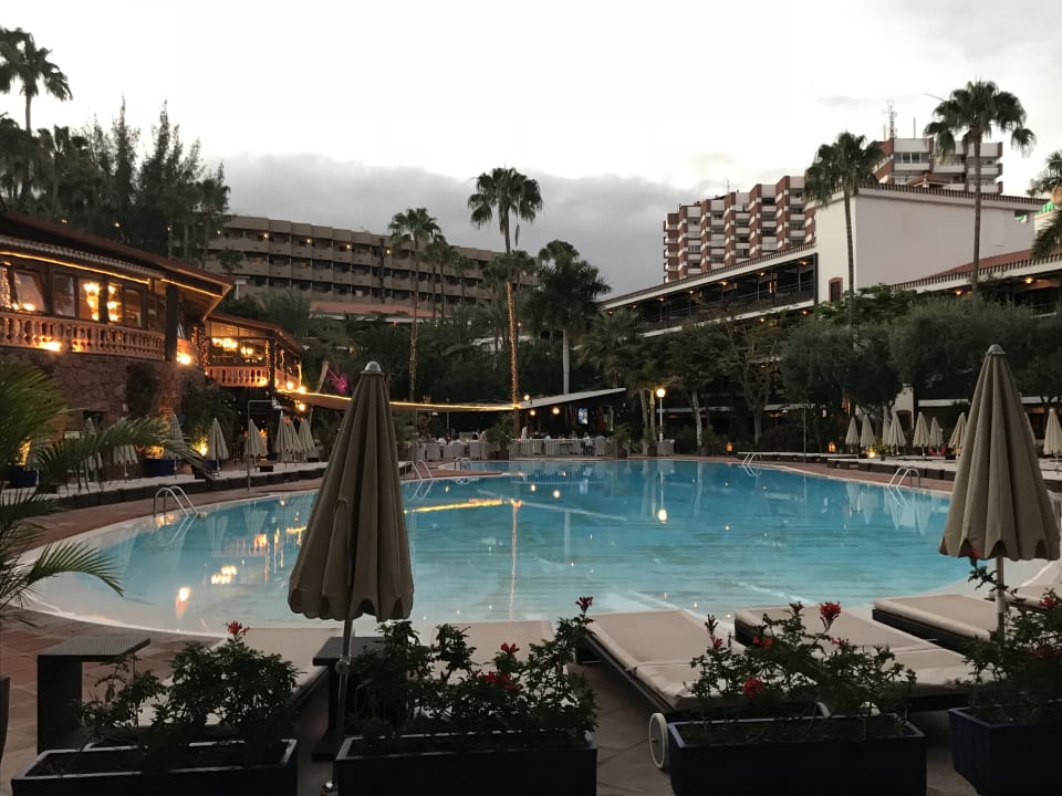Pool Hotel Parque Tropical