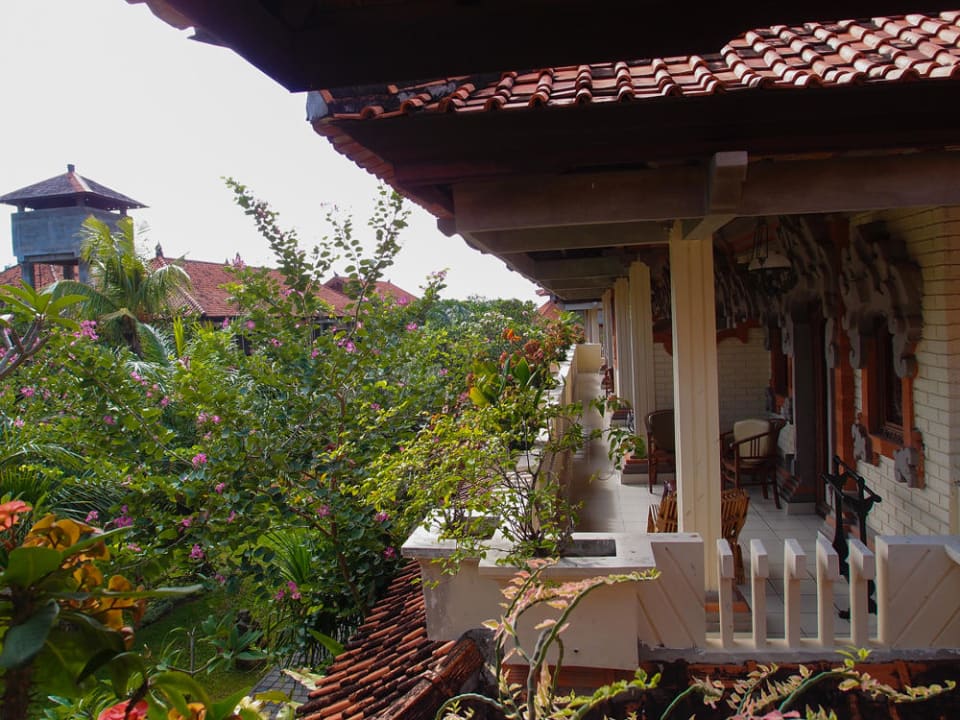 Blick zu den Nachbarn Villa Shanti Beach