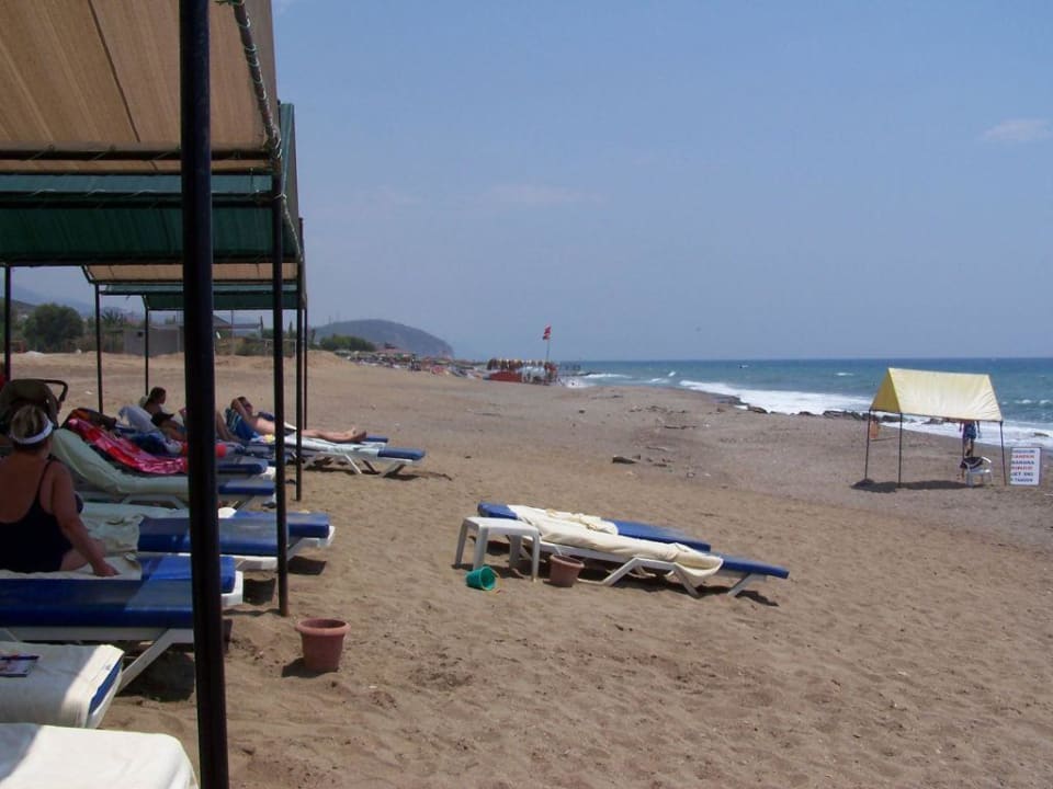 Hoteleigener Strand Hotel Royal Garden Beach