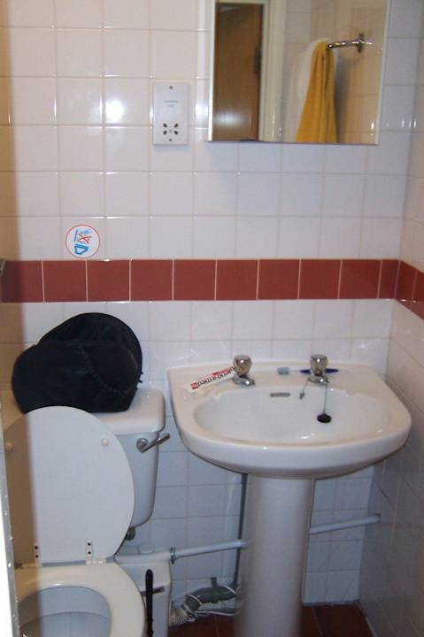 Einigermaßen ok Somerset Hotel