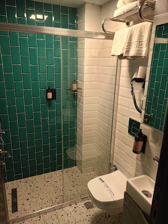 Zimmer Holiday Inn Express Istanbul - Airport Arnavutkoy by IHG