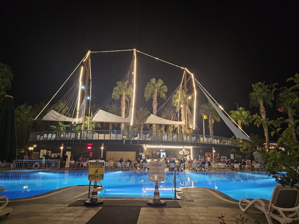 Gastro Can Garden Resort