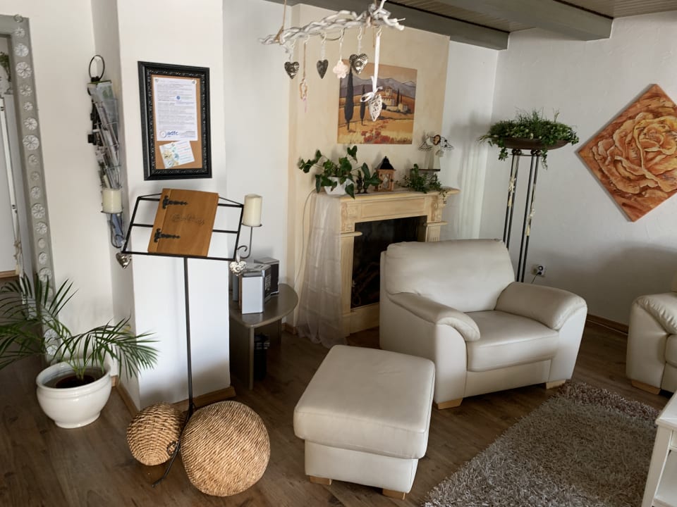 Lobby Hotel Teutonia