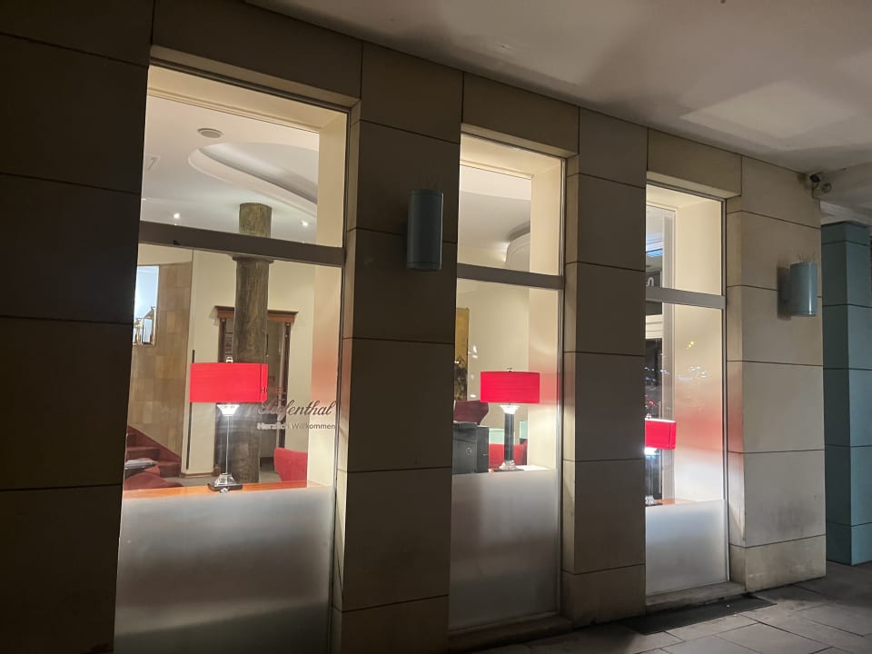 Lobby Garner Hotel Hamburg - Wandsbek Marktplatz