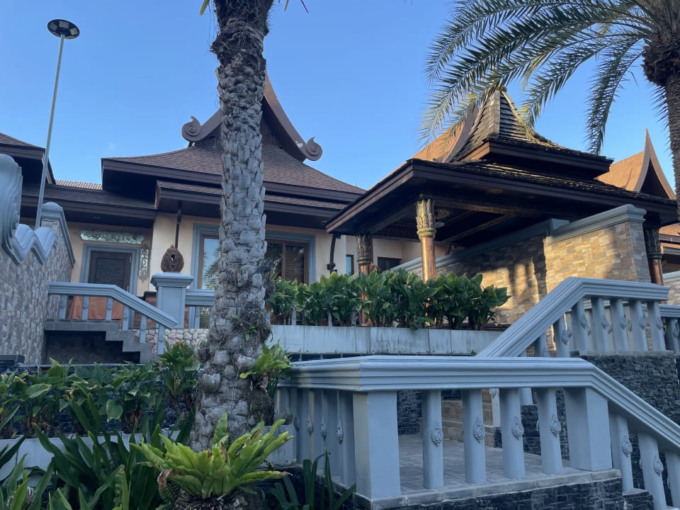 Außenansicht Ammatara Pura Beach Resort