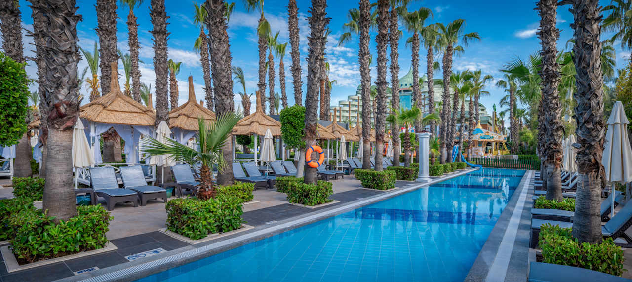 Pool Hotel Delphin Palace