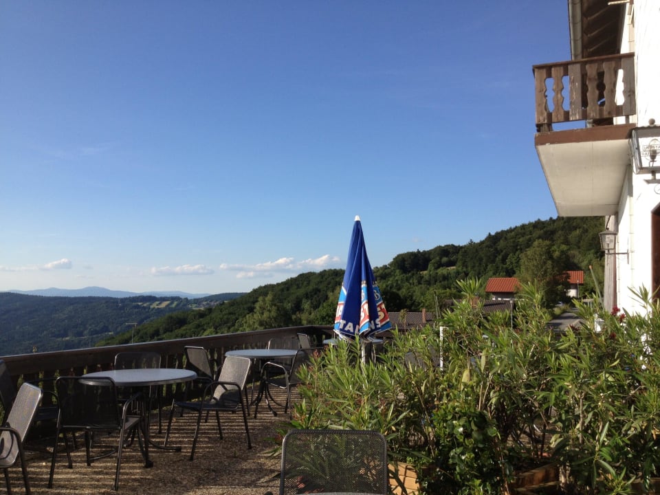 Terrassenblick für Genießer Panorama Landgasthof Ranzinger