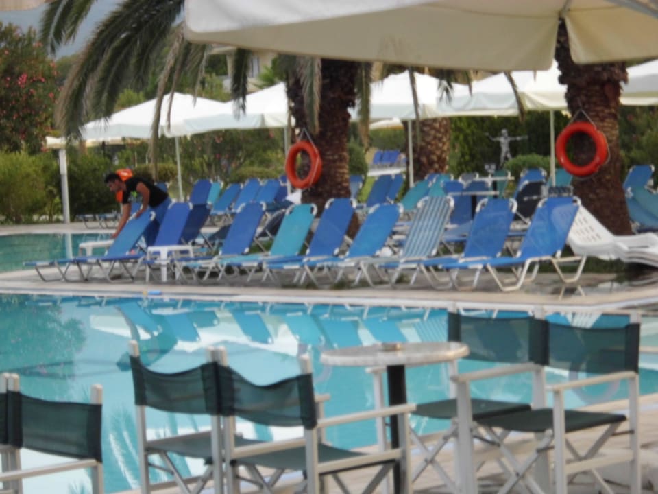 Kinderseite alter Pool alltoura Club Hotel Poseidon Palace