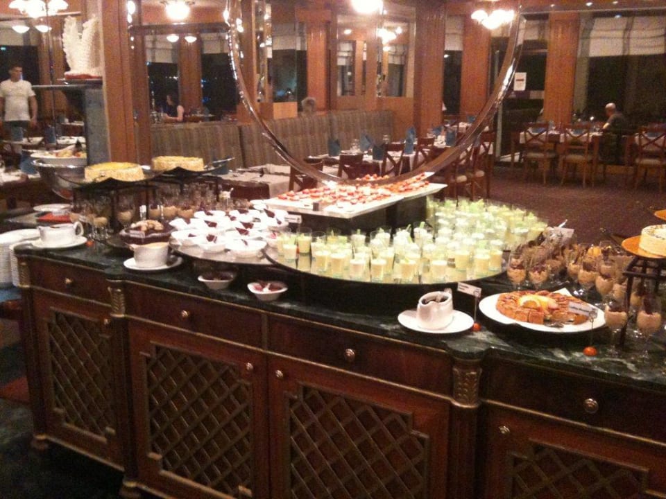 Leckere Desserts Hilton Garden Inn Ras Al Khaimah