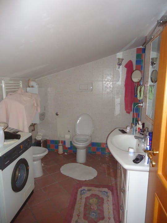 Badezimmer, Dusche rechts im Eck Bed & Breakfast Tetto Fiorito