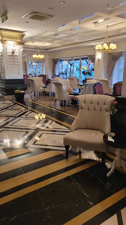 Lobby Mary Hotel Side