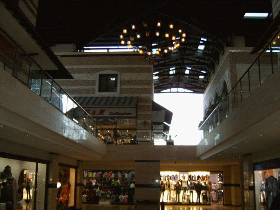 Basar Hotel Miracle Resort