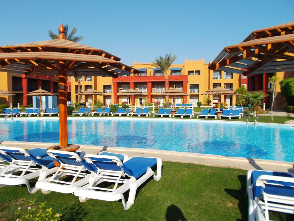 Außenpool Titanic Beach Spa & Aqua Park