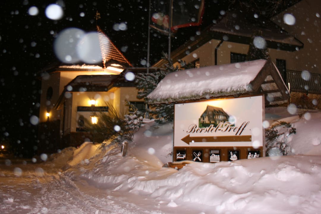 Außenansicht Landhotel Borstel-Treff