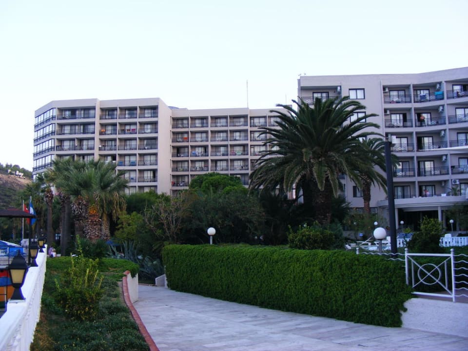 Hotelanlage von hinten Tusan Beach Resort